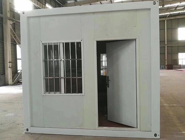 打包箱-白色外觀正面展示